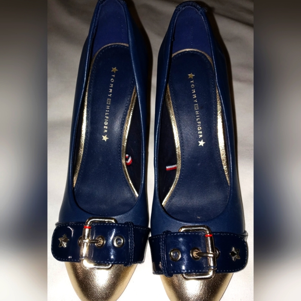 Tommy Hilfiger Avery Navy/Gold Pump Heels